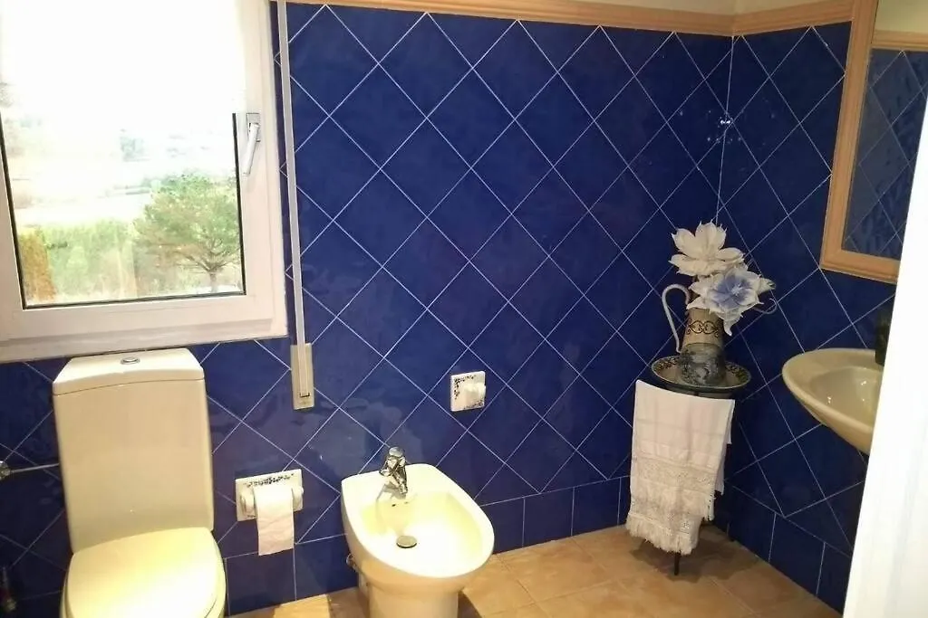 בית נופש הוילה Casa Zona Rural Urduliz -Reate Ebi01666